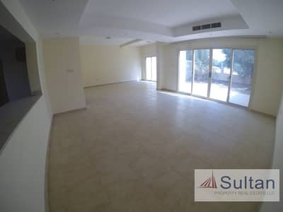 3BR Townhouse for rent in Hamra Village near 5* Waldorf 3BR Townhouse for rent in Hamra Village near 5* Waldorf