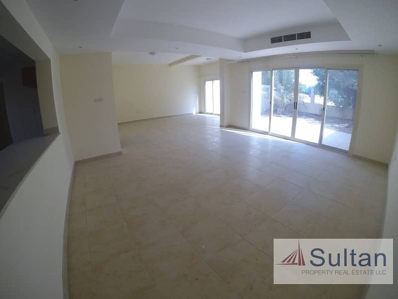 3BR Townhouse for rent in Hamra Village near 5* Waldorf