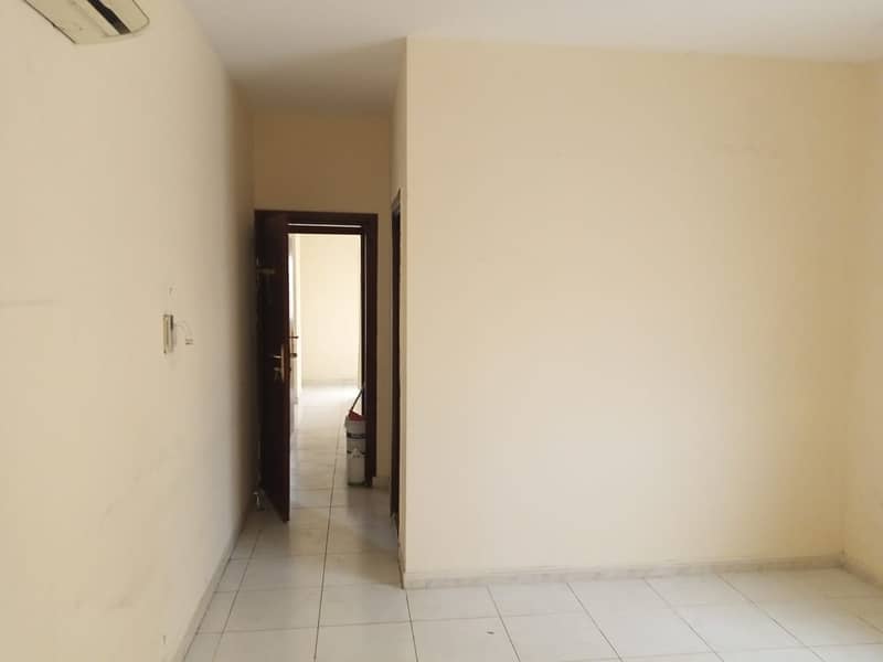 Квартира в Мувайле, 2 cпальни, 23000 AED - 4710893