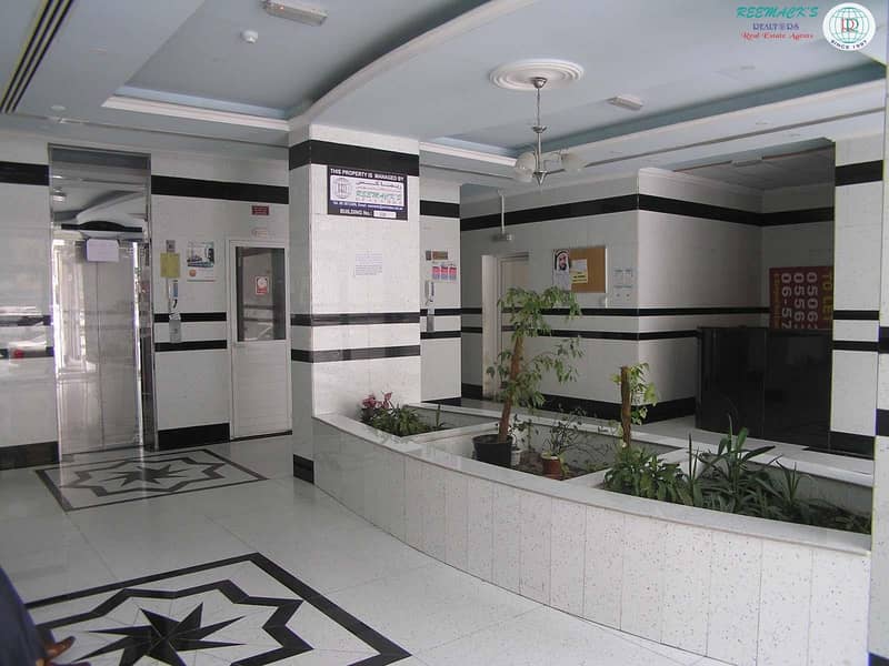 1 B/R HALL FLAT WITH SPLIT DUCTED A/C IN MAHATAH AREA 1 B/R HALL FLAT WITH SPLIT DUCTED A/C IN MAHATAH AREA