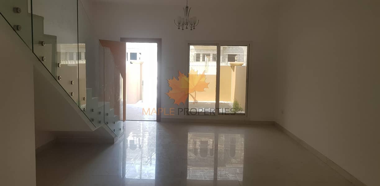 4 B/R Townhouse | Huge Layout | Spacious Rooms