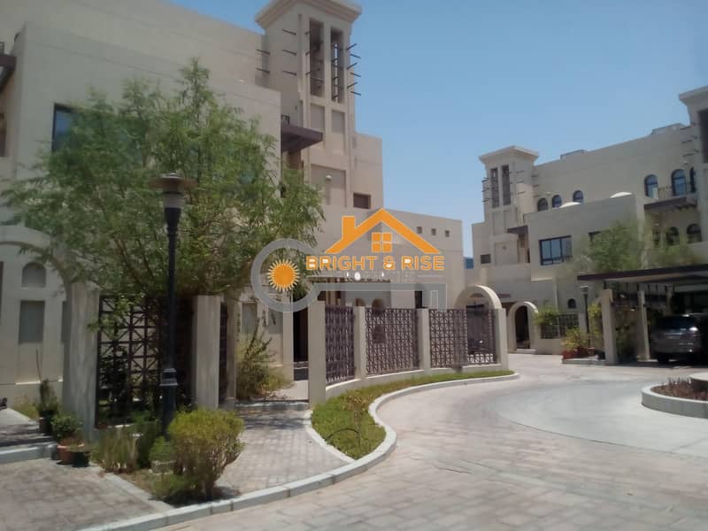Superb 4 Bedroom villa shared POOL and GYM in MBZ city