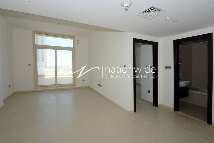 2 Vacant! Alluring 3 BR Townhouse In Mangrove Place