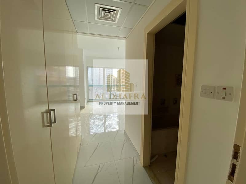 40 Upgraded! Family 4BHK | Direct from Owner