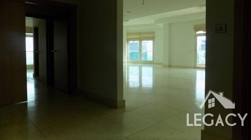 6 Deal ! Low Rent for a very spacious 3071 sq. ft apartment  with Marina view
