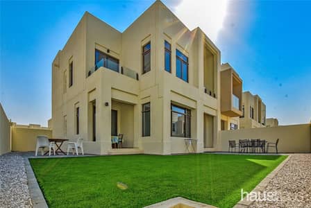 End of Row | Close to Pool + Park | Available now End of Row | Close to Pool + Park | Available now