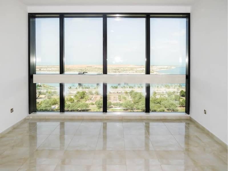 Wonderful 3 Bedroom Apartment in Lulu Tower Corniche