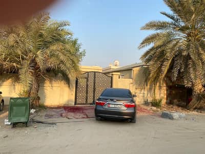 GROUND FLOOR - 5 BEDROOM HALL MAJLIS KITCHEN - COVERED PARKING AND HOSH GROUND FLOOR - 5 BEDROOM HALL MAJLIS KITCHEN - COVERED PARKING AND HOSH
