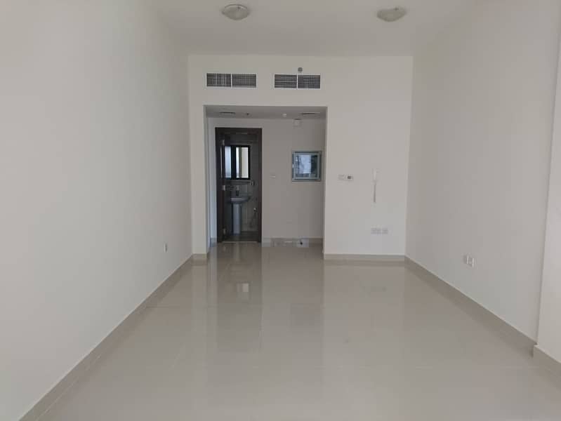 位于阿尔纳赫达（迪拜）街区，阿尔纳赫达2号街区 2 卧室的公寓 50001 AED - 4773702
