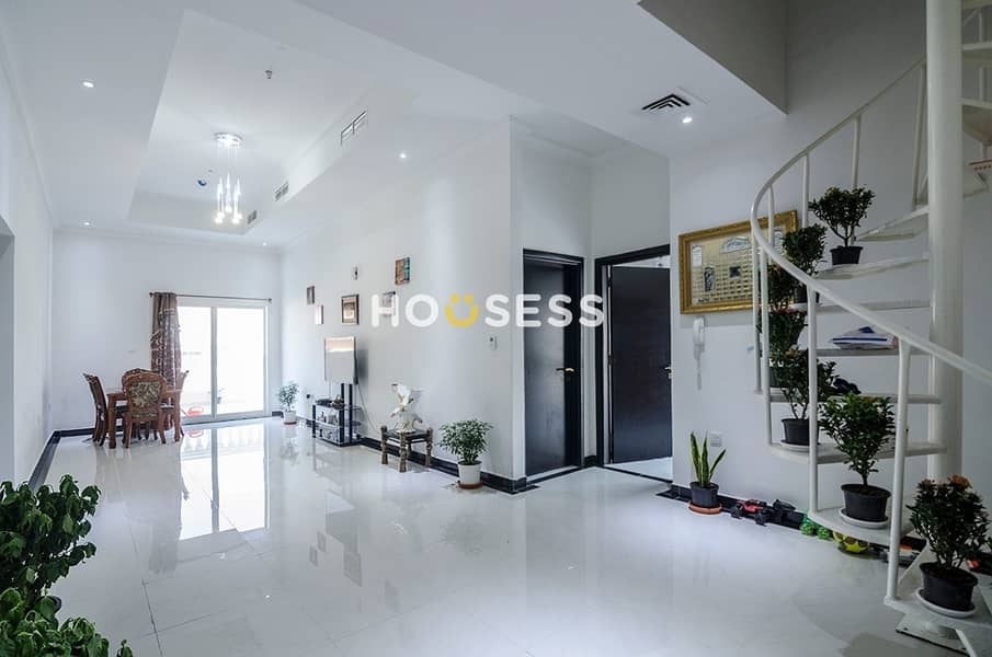 Stunning Penthouse | Corner Property | Ready To Move in
