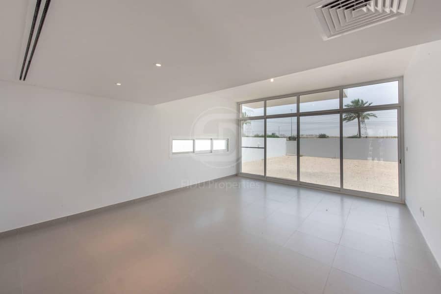 Type A End Unit | Near to Pool and Park |Brand New Type A End Unit | Near to Pool and Park |Brand New