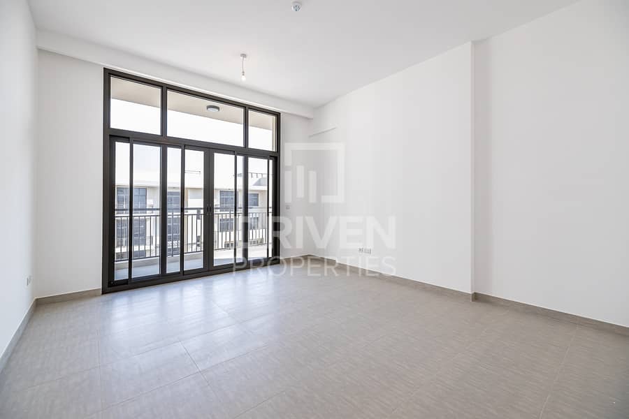 Modern 2 Bedroom Apartment with Park View