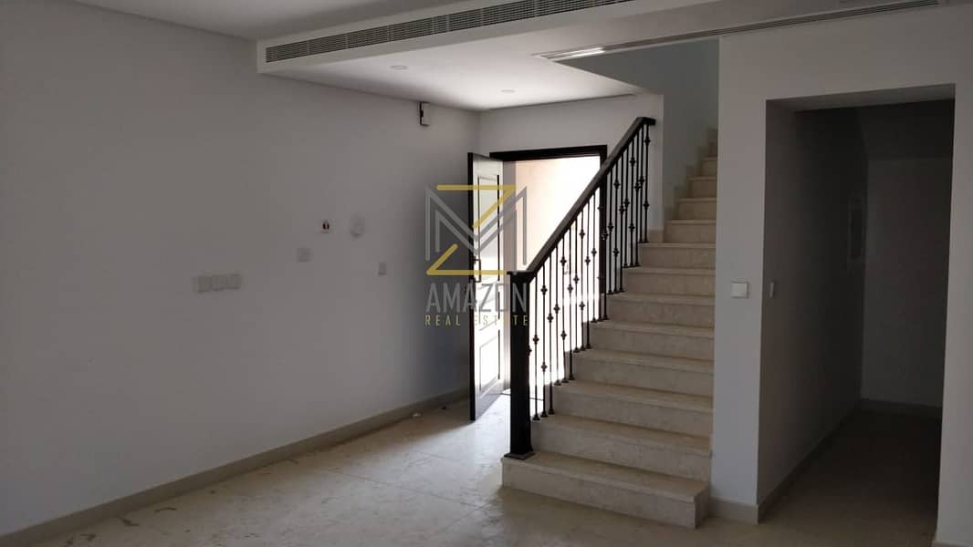 Single Row Townhouse in Serena best location