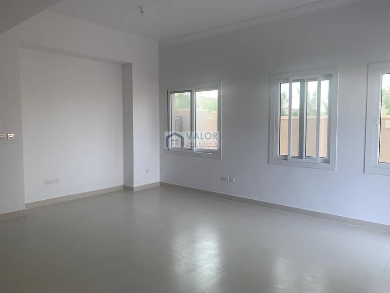 7 Single Row|Modern Villa| 2BR plus maid|With Balcony