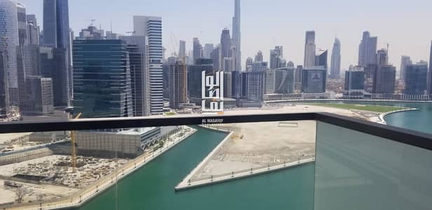 CANAL & BURJ VIEW CANAL & BURJ VIEW