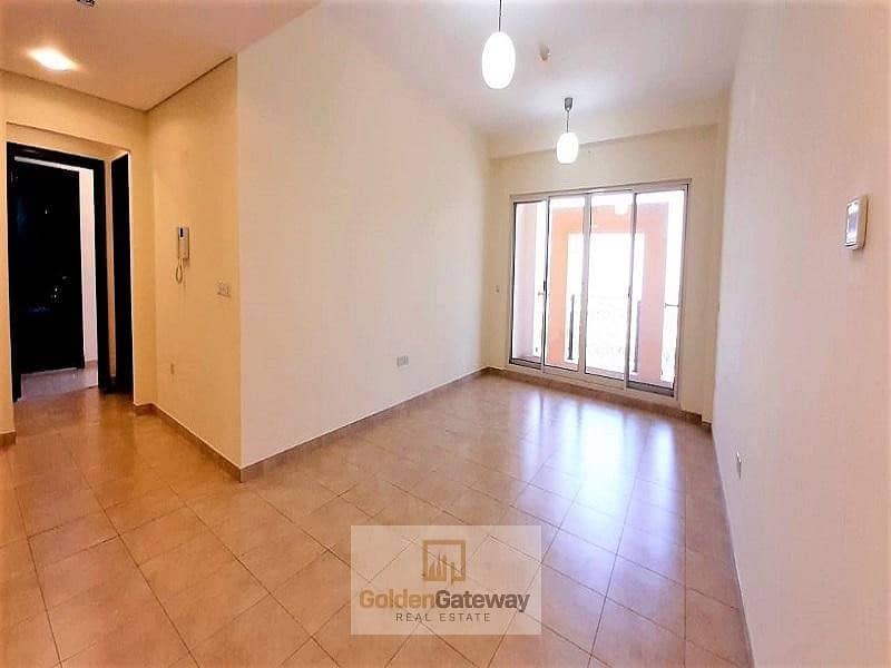 3 Beautiful Full Canal View / 2 Balconies  / Closed Kitchen