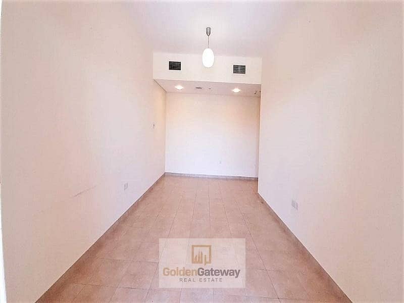 6 Beautiful Full Canal View / 2 Balconies  / Closed Kitchen