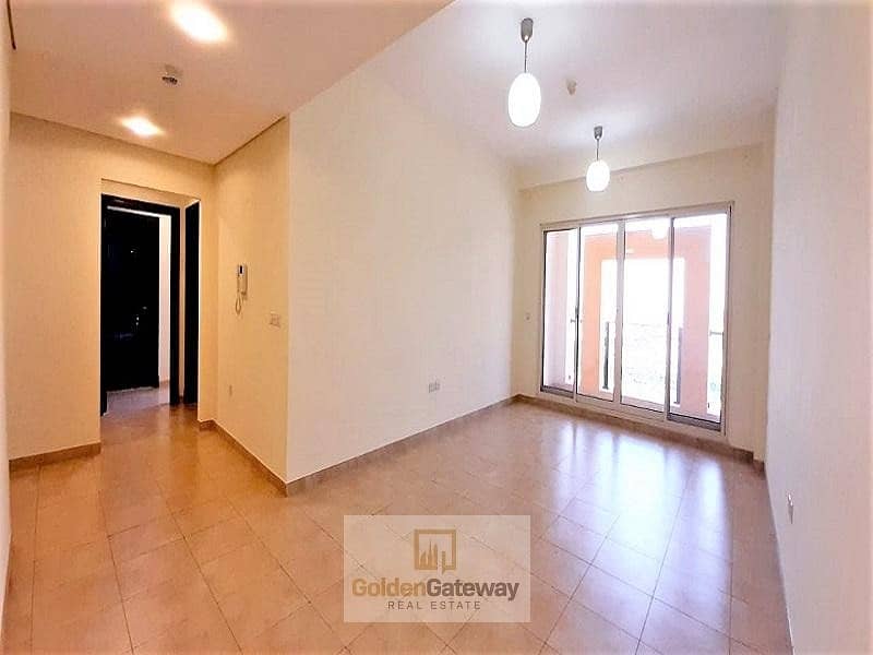 21 Beautiful Full Canal View / 2 Balconies  / Closed Kitchen