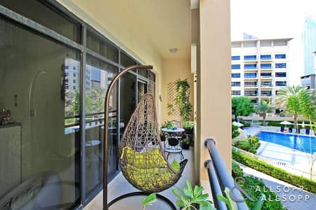 Vacant | 3 Bed | Pool Facing | Low Floor Vacant | 3 Bed | Pool Facing | Low Floor
