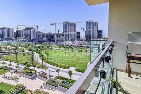 Stunning and Park Facing 2 Bedroom Apartment Stunning and Park Facing 2 Bedroom Apartment