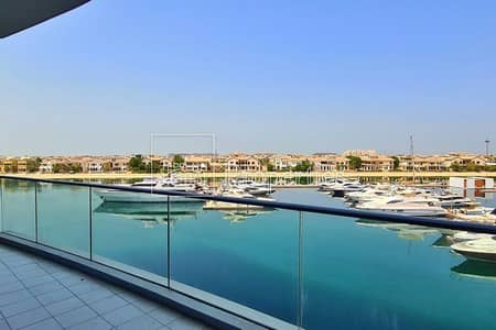 Spacious with Serene Marina & Skyline Views