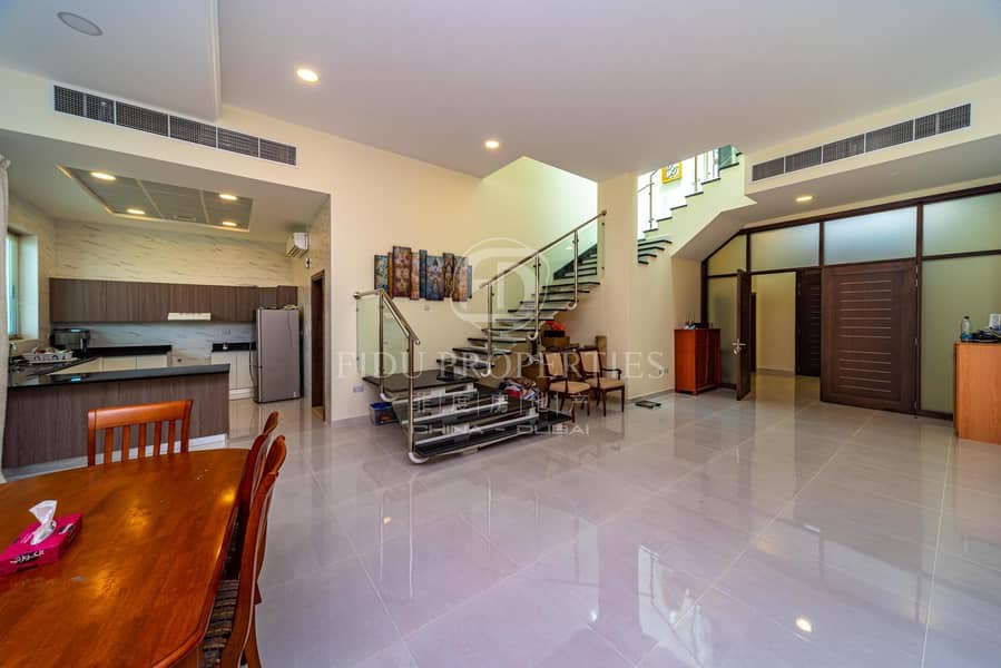 6 Bed brand New |Vacant | Executive Property