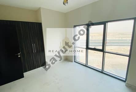 Huge-Layout 2 Bed Apartment Huge-Layout 2 Bed Apartment