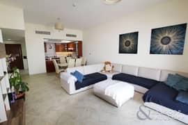 Spacious 3 Bed | Top Floor | Large Terrace