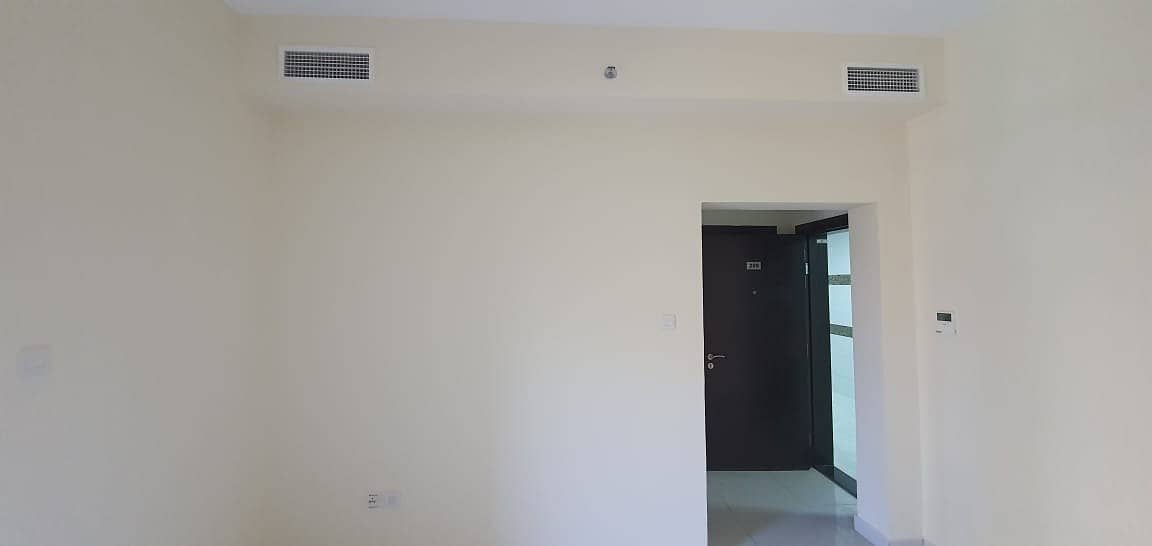 BRAND NEW 2 MONTHS FREE FULL FACILITIES BUILDING ONE BEDROOM WITH BALCONY RENT IN PHASE 2  =03