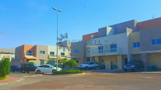 Single Row | Luxurious And Well Maintained Villa | Vacant Single Row | Luxurious And Well Maintained Villa | Vacant
