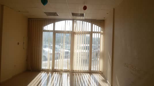 Best Deal Shop in 1 , 4 , 6 or 12 Cheques Best For Any Commercial or Storage use Prime Location Best Deal Shop in 1 , 4 , 6 or 12 Cheques Best For Any Commercial or Storage use Prime Location
