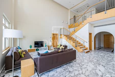 Luxurious and Spacious 4 Bedroom Penthouse Luxurious and Spacious 4 Bedroom Penthouse