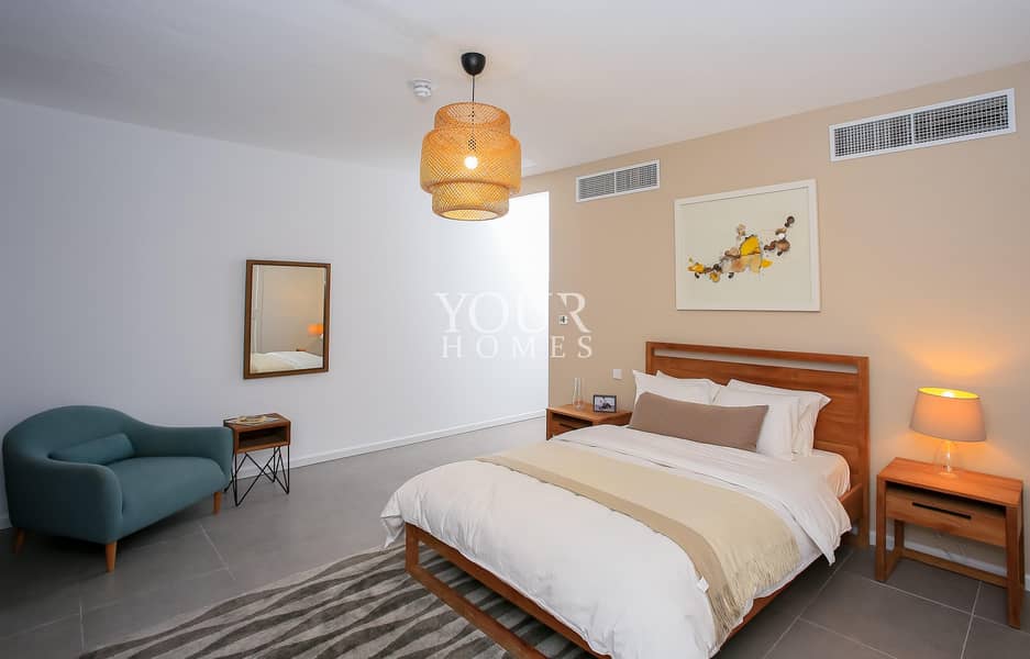 UK | Brad New Villa with Modern Kitchen UK | Brad New Villa with Modern Kitchen