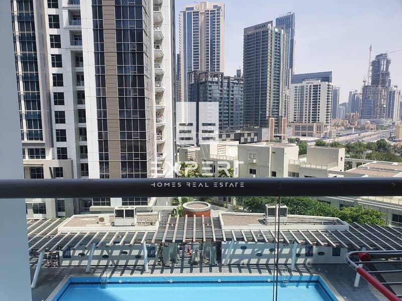 |Pool View| 3 b/r+maid executive tower E