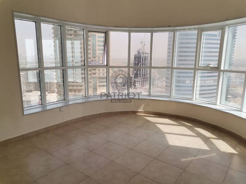 19 HOT Deal Studio apartment in Dubai Gate 2 new building few mints walk to metro station.