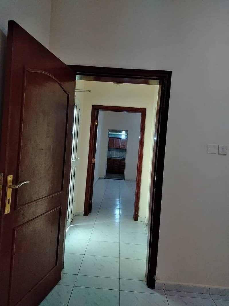 10 Personal Mulhaq 1BHK with Private Entrance at Shakhbout City