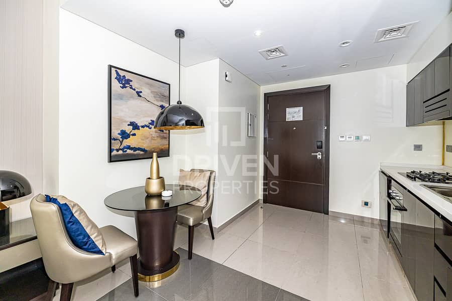 4 Luxury Fully Furnished -3 min Dubai Mall