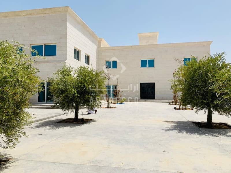 VERY BEAUTIFUL AND GOOD QUALITY VILLA FOR SALE IN MBZ VERY BEAUTIFUL AND GOOD QUALITY VILLA FOR SALE IN MBZ