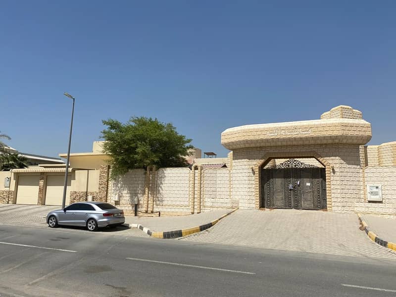 Al-Tarfana villa for rent in Sharjah
