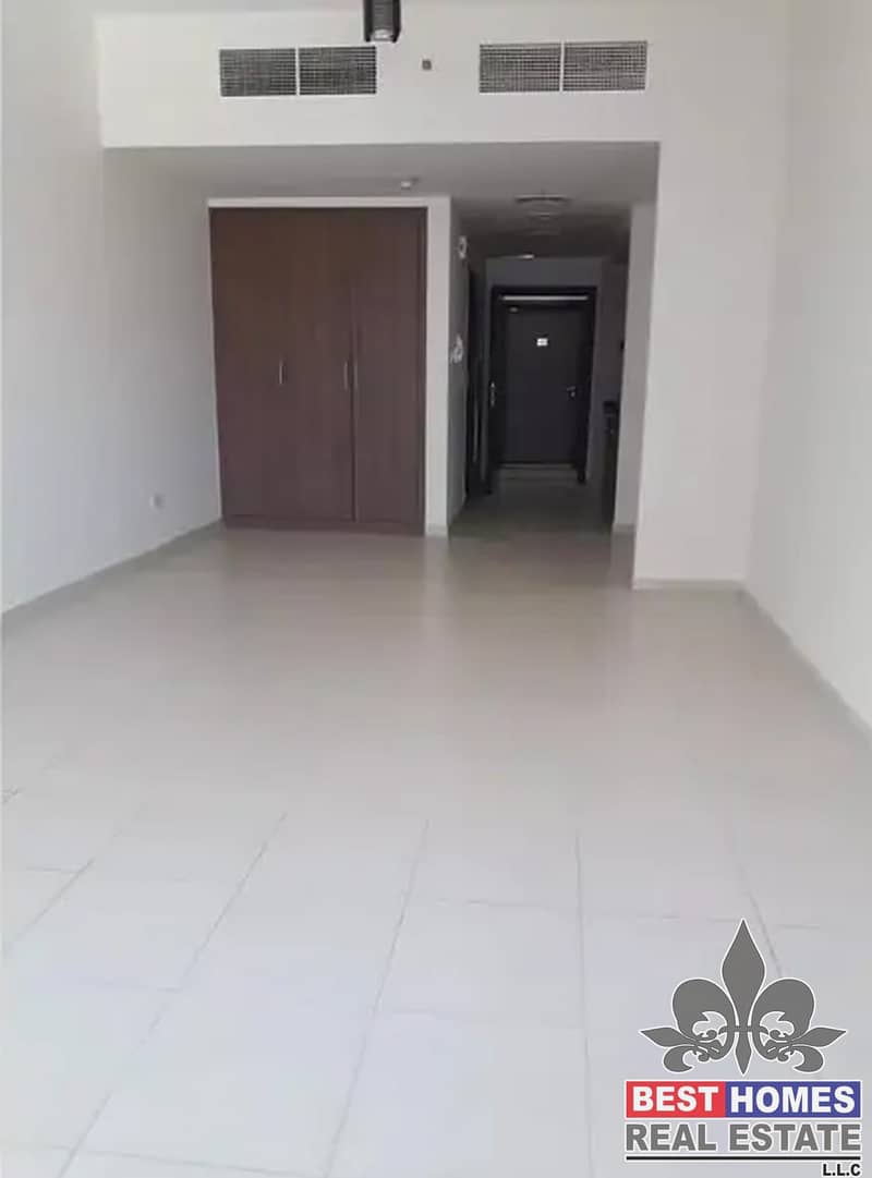 位于阿尔萨万，阿治曼第一大厦 的公寓 17000 AED - 4780749