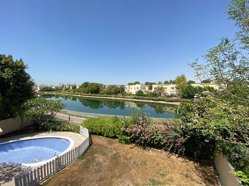LAKE VIEW | UPGRADED | PRIVATE POOL LAKE VIEW | UPGRADED | PRIVATE POOL