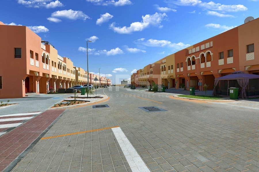 Vacant! Wonderful Homey Villa! Rent now! Vacant! Wonderful Homey Villa! Rent now!