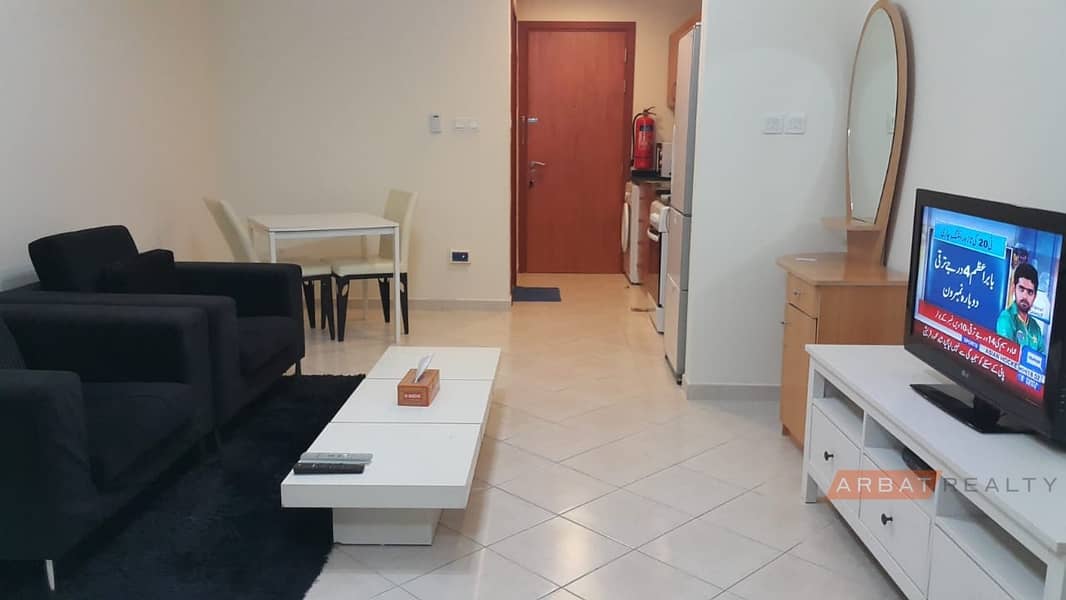 16 Fully furnished studio for rent with parking in crescent tower impz