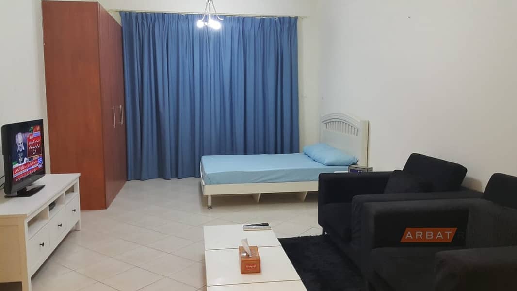 32 Fully furnished studio for rent with parking in crescent tower impz