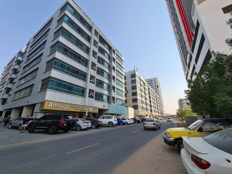 One Bedroom Hall AED 15,000 in Jasmine Towers