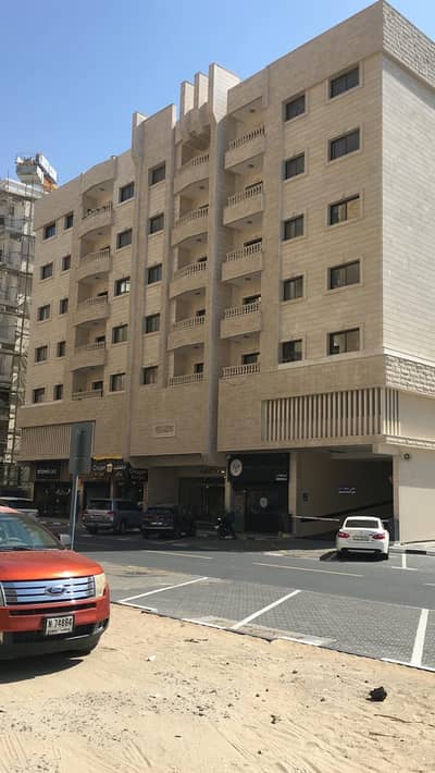 عمارة للبيع في الشارقة ، منطقة مويلح التجارية عمارة للبيع في الشارقة ، منطقة مويلح التجارية