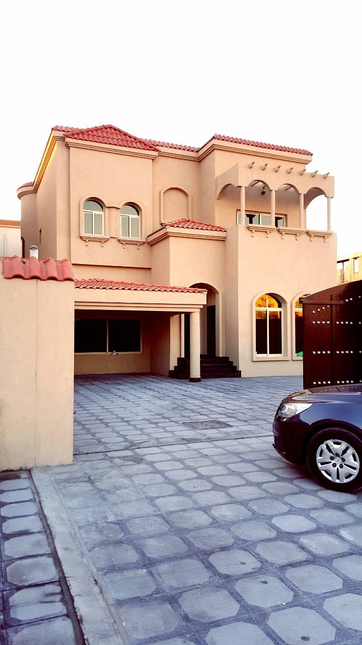 Villa for rent - excellent location - large space - central air conditioning