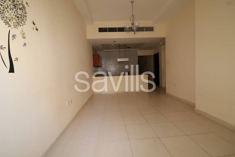 1BR in Lilies Towers - Emirates City