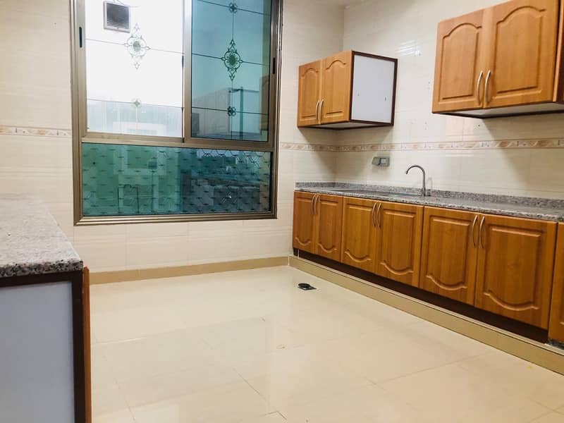 3 BEDROOMS HALL APARTMENT WITH 80K FOR RENT AT MBZ CITY