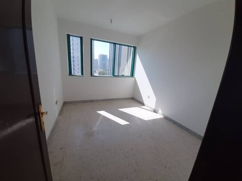 Квартира в улица Аль Наср, 2 cпальни, 45000 AED - 4781553